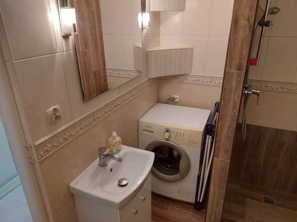 Aleja Lägenhet Gdańsk Exteriör bild